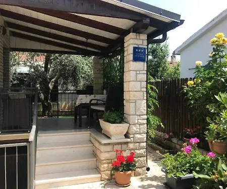 App Sorgo Novigrad Istria